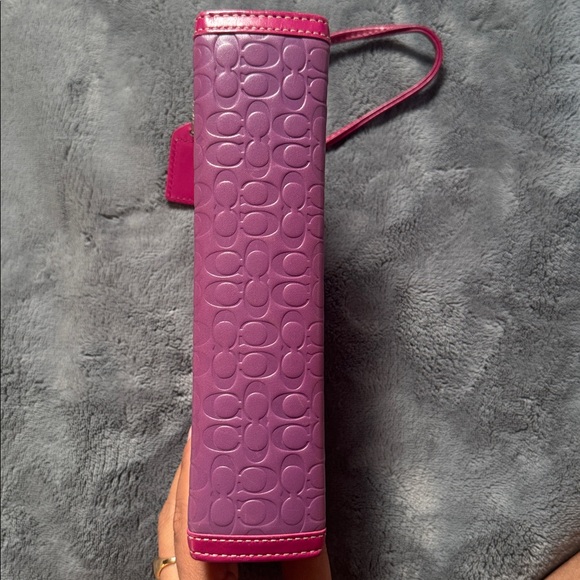 Coach small cc Clutch - Picture 3 of 11